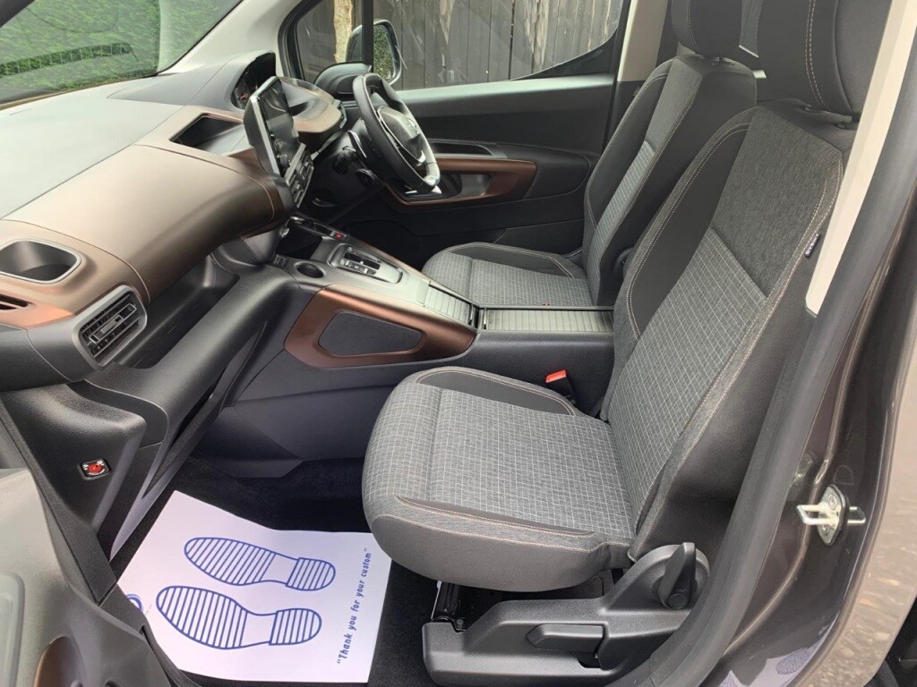 Used Peugeot Rifter 2024 for sale - 75936079: Photo 9