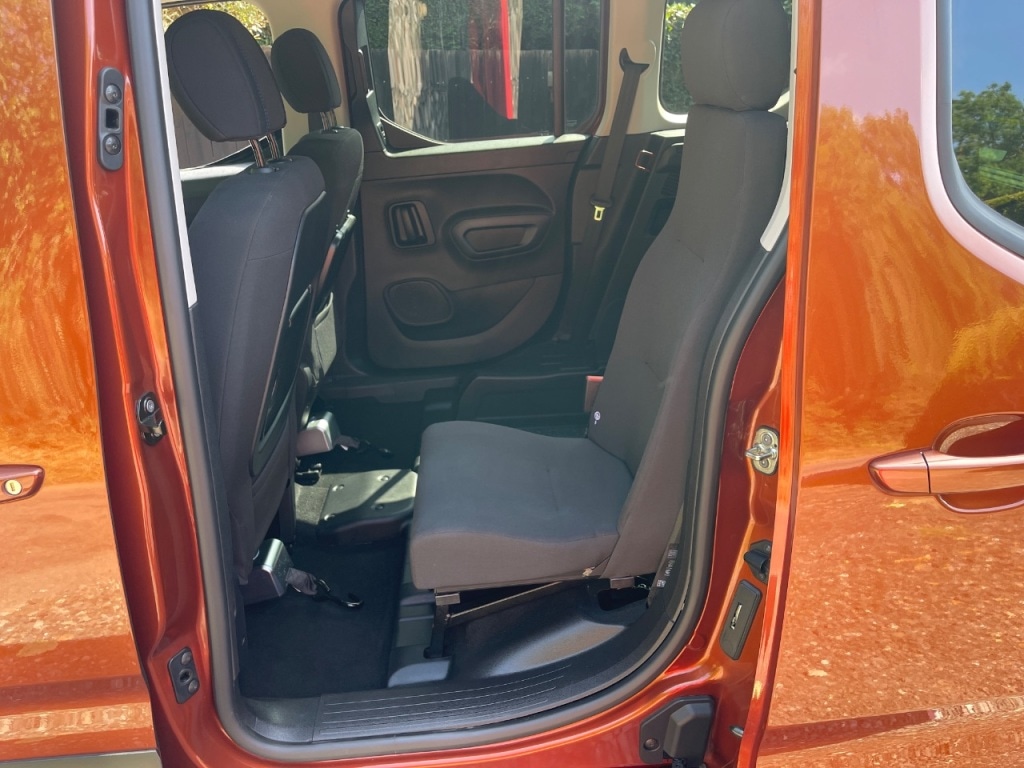 Used Peugeot Rifter 2021 for sale - 76345086: Photo 5