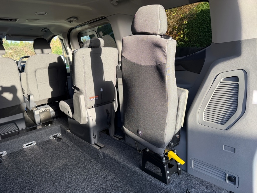 Used Ford Tourneo Custom 2025 for sale - 76882912: Photo 3