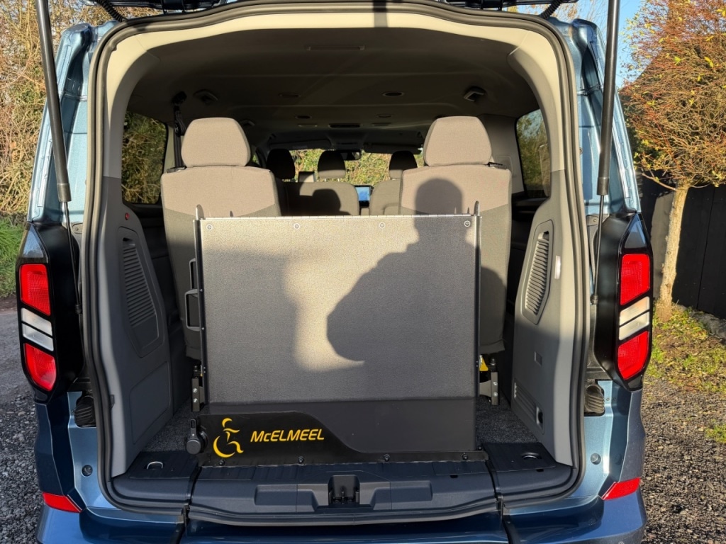 Used Ford Tourneo Custom 2025 for sale - 76882912: Photo 8