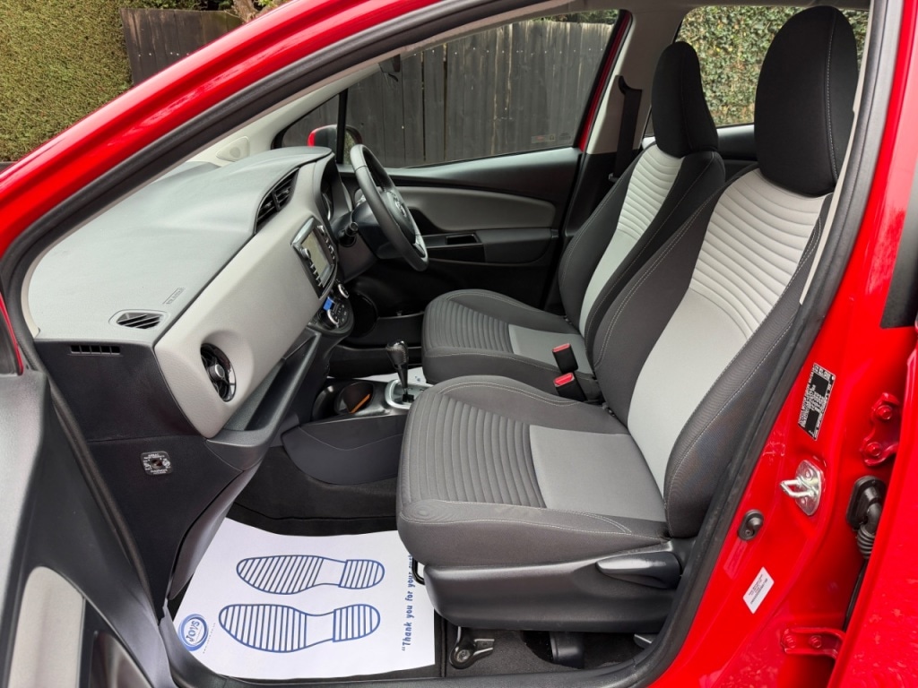 Used Toyota Yaris 2020 for sale - 76222959: Photo 12