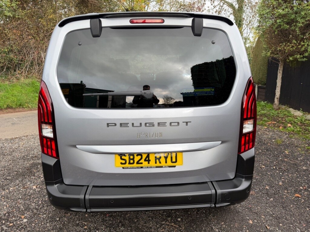 Used Peugeot Rifter 2024 for sale - 77931488: Photo 6