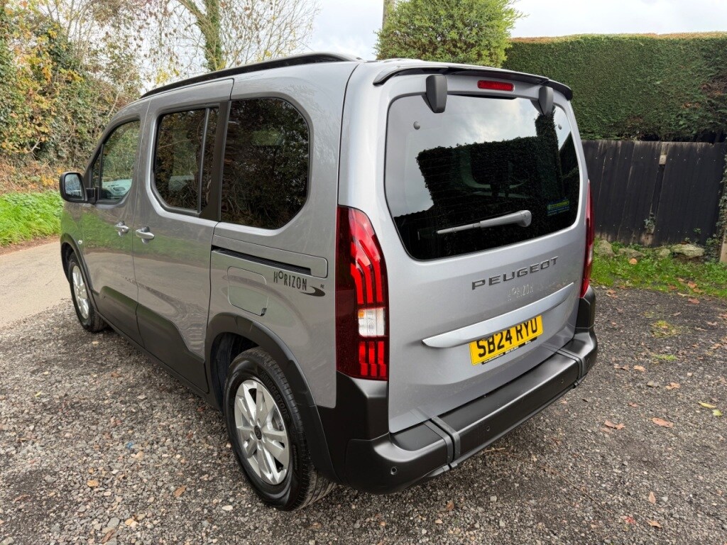 Used Peugeot Rifter 2024 for sale - 77931488: Photo 7