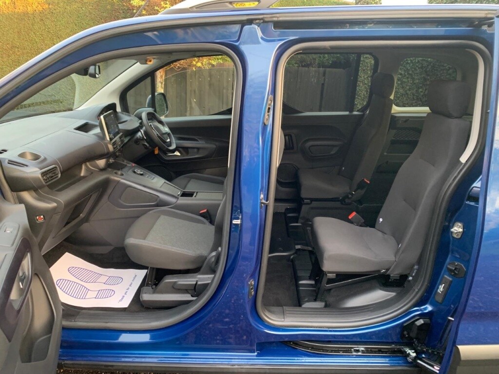 Used Peugeot Rifter 2021 for sale - 76819836: Photo 10