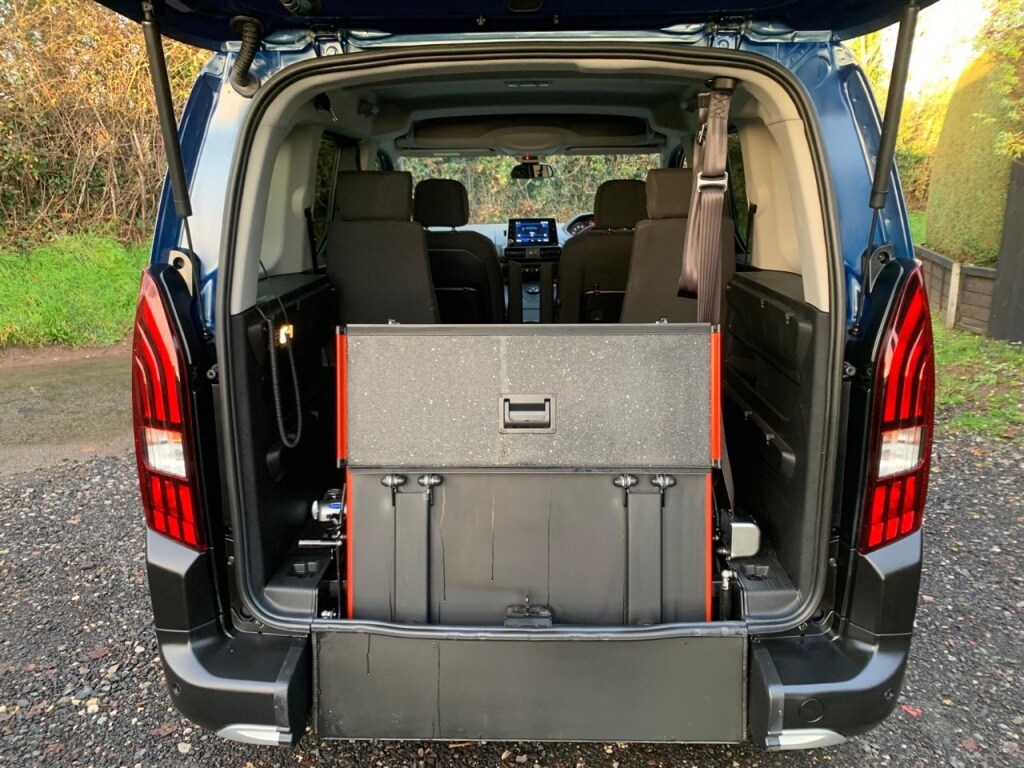 Used Peugeot Rifter 2021 for sale - 76819836: Photo 11