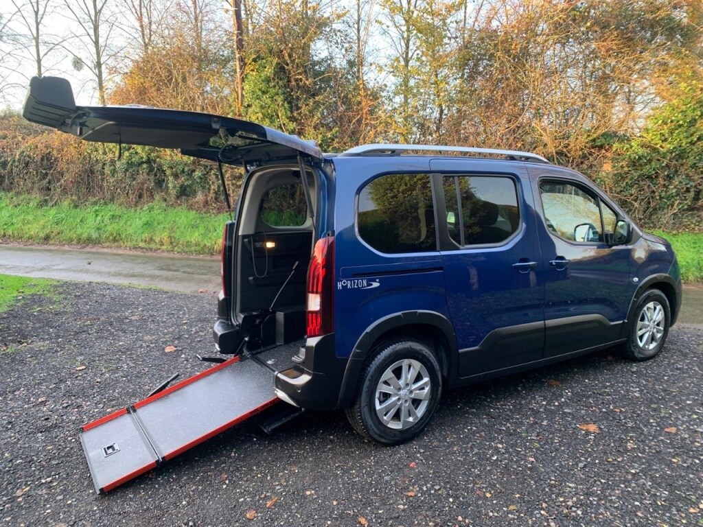 Used Peugeot Rifter 2021 for sale - 76819836: Photo 13