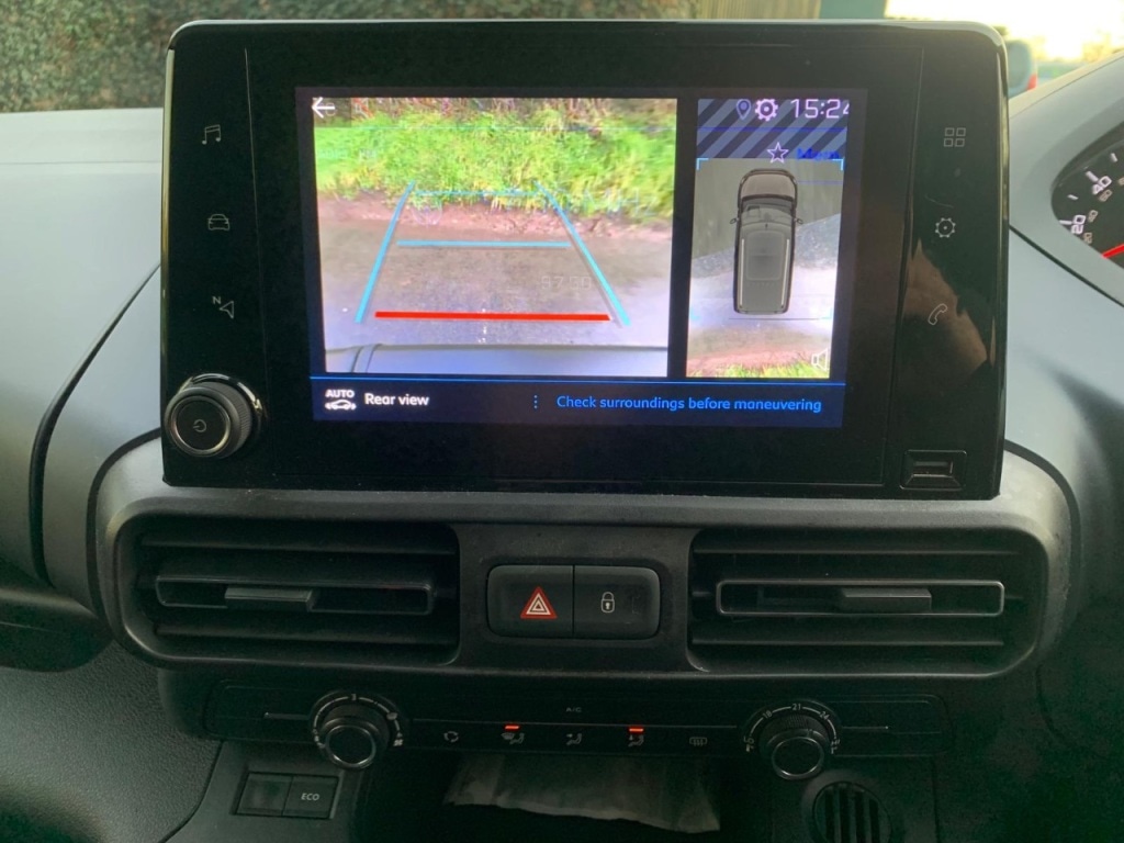 Used Peugeot Rifter 2021 for sale - 76819836: Photo 15