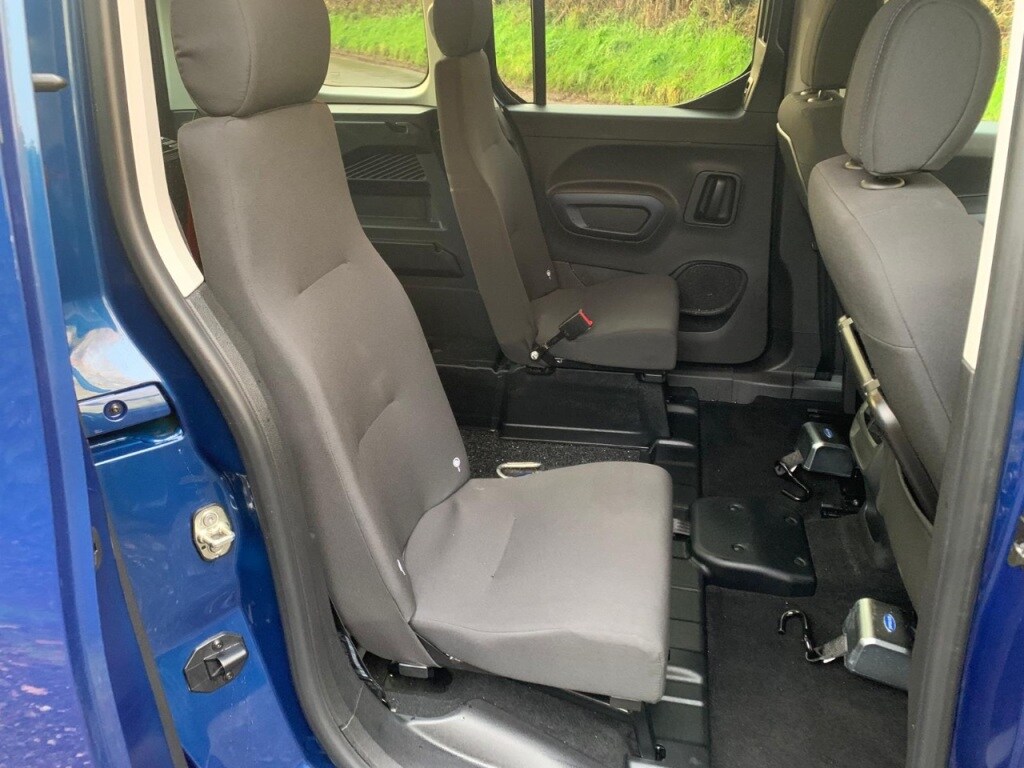 Used Peugeot Rifter 2021 for sale - 76819836: Photo 3