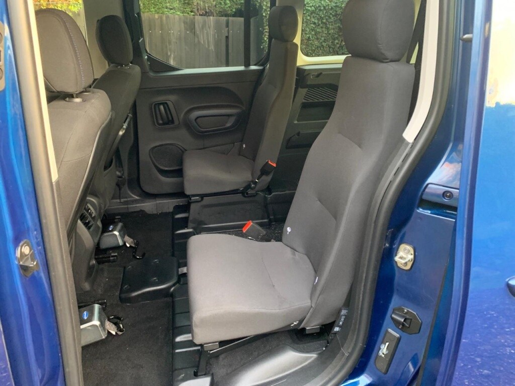 Used Peugeot Rifter 2021 for sale - 76819836: Photo 8