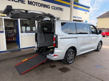 Used Ford Tourneo Custom 2025 for sale - 79785739: Photo