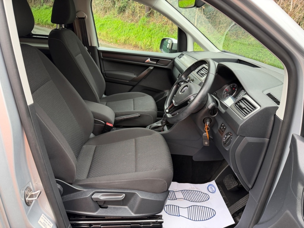 Used Volkswagen Caddy Maxi Life 2021 for sale - 78190828: Photo 14