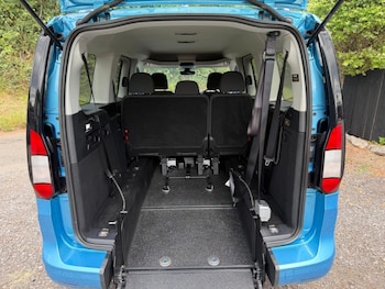 Used Ford Grand Tourneo Connect 2025 for sale - 79008773: Photo