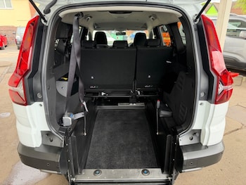 Used Dacia Jogger 2023 for sale - 78631113: Photo