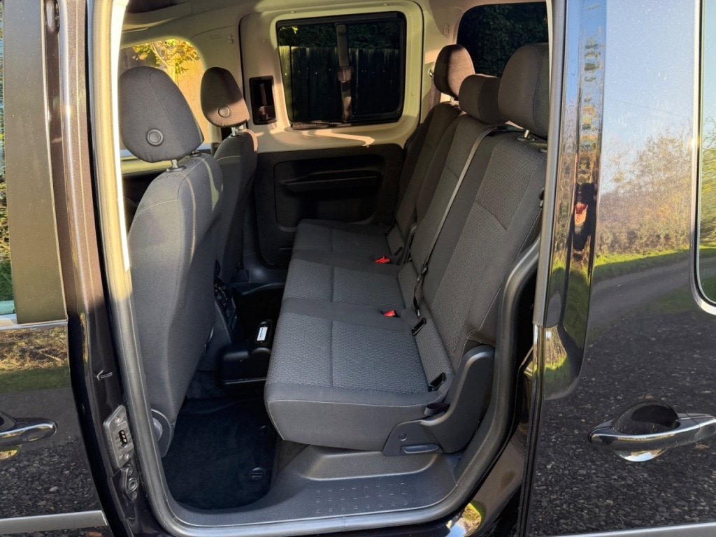 Used Volkswagen Caddy Maxi Life 2021 for sale - 76569351: Photo 8