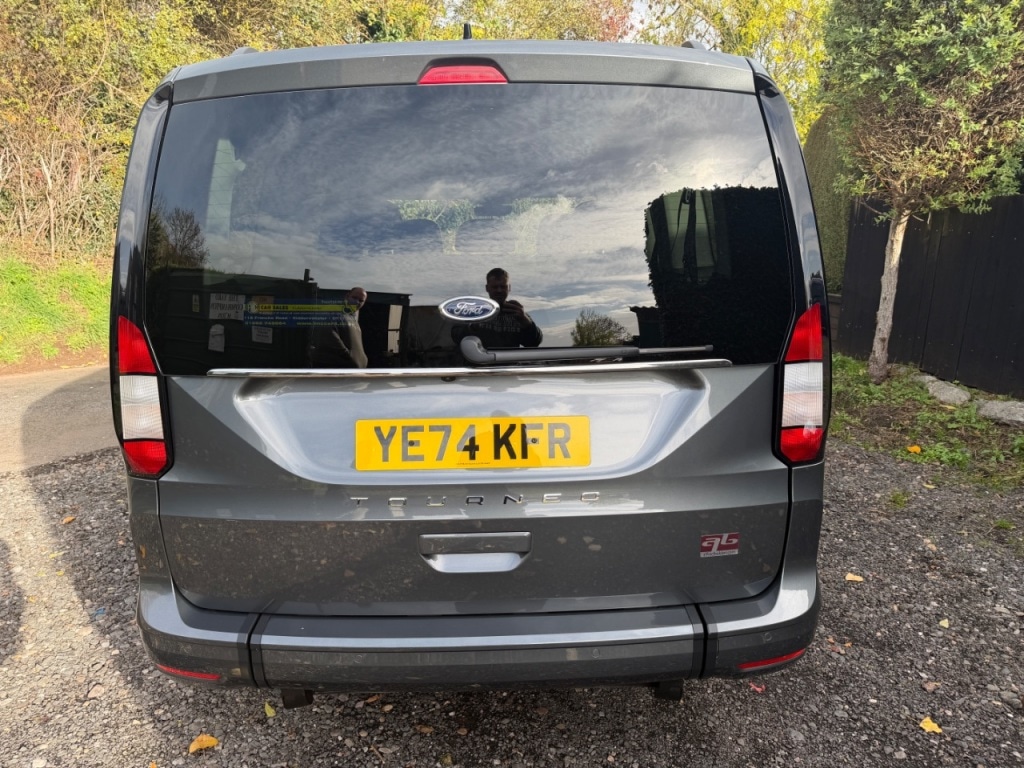 Used Ford Tourneo Connect 2024 for sale - 76367135: Photo 11