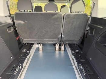 Used Ford Tourneo Connect 2024 for sale - 76367135: Photo