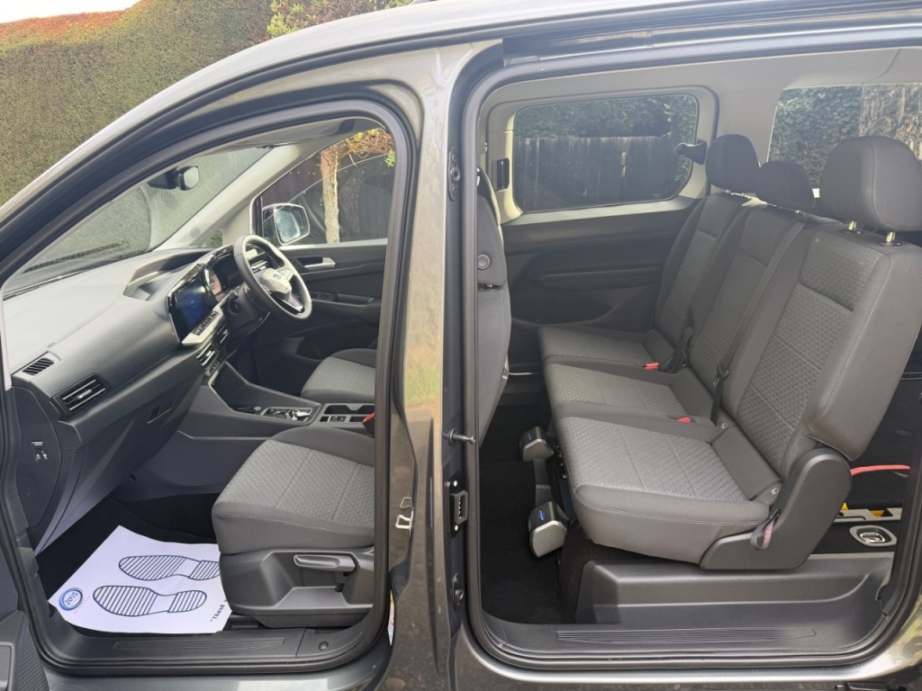 Used Ford Tourneo Connect 2024 for sale - 76367135: Photo 8