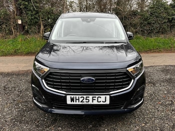 Used Ford Grand Tourneo Connect 2025 for sale - 77733528: Photo