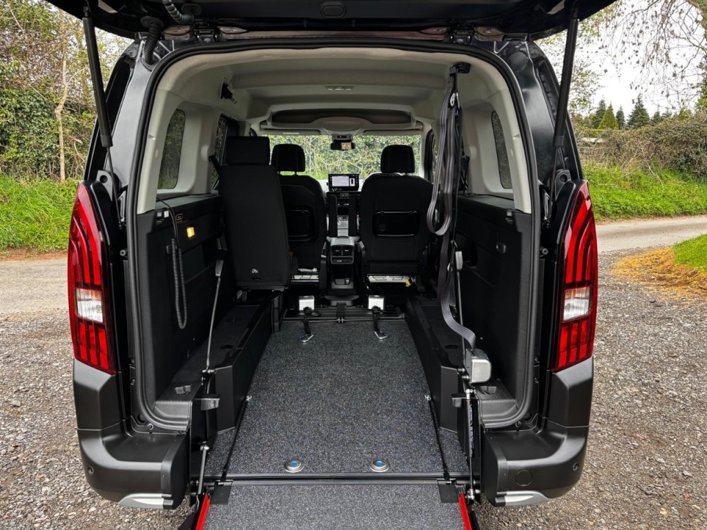 Used Peugeot Rifter 2025 for sale - 78090867: Photo 13