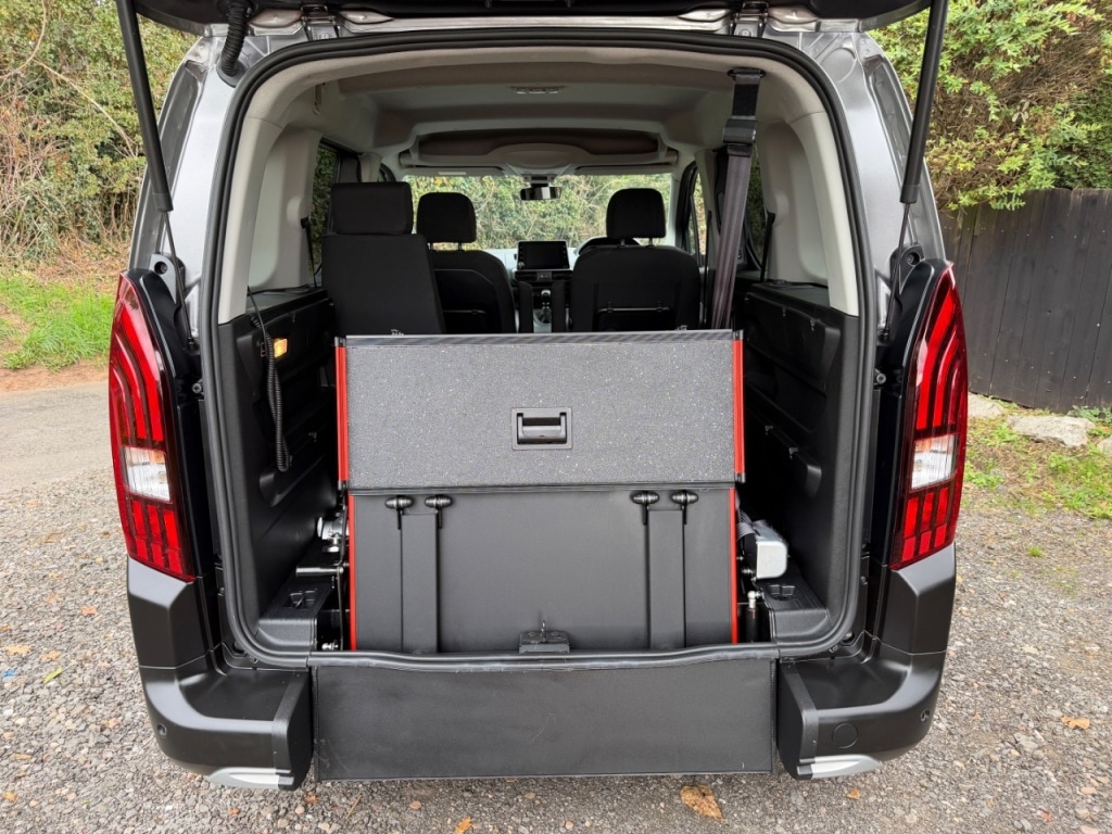 Used Peugeot Rifter 2024 for sale - 78190841: Photo 5