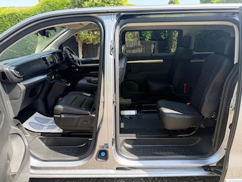 Used Toyota PROACE CITY Verso 2023 for sale - 79017500: Photo