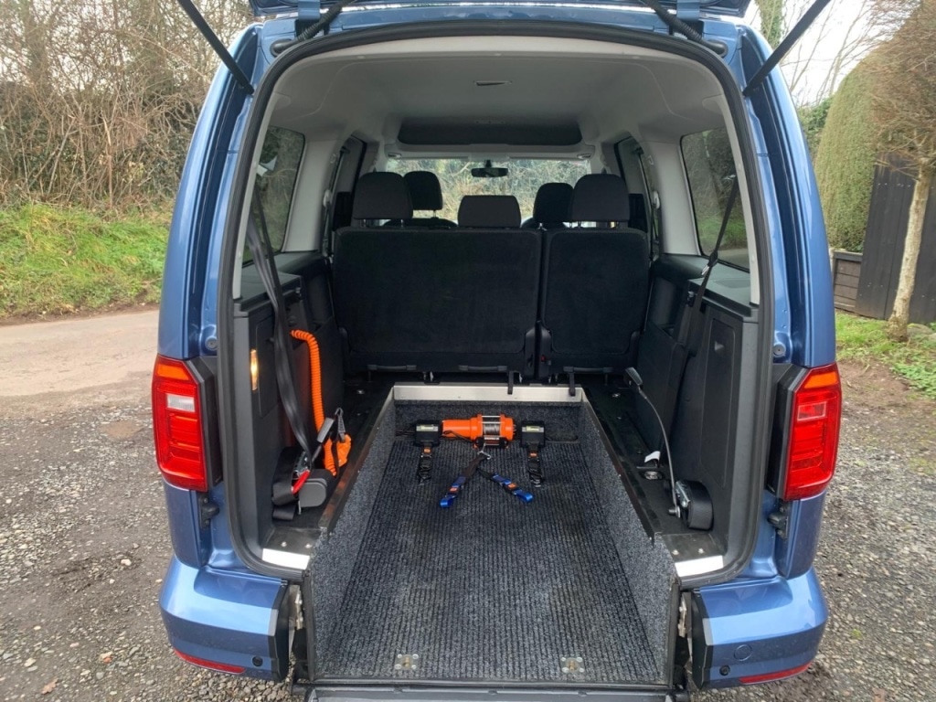 Used Volkswagen Caddy Maxi Life 2019 for sale - 76345090: Photo 2