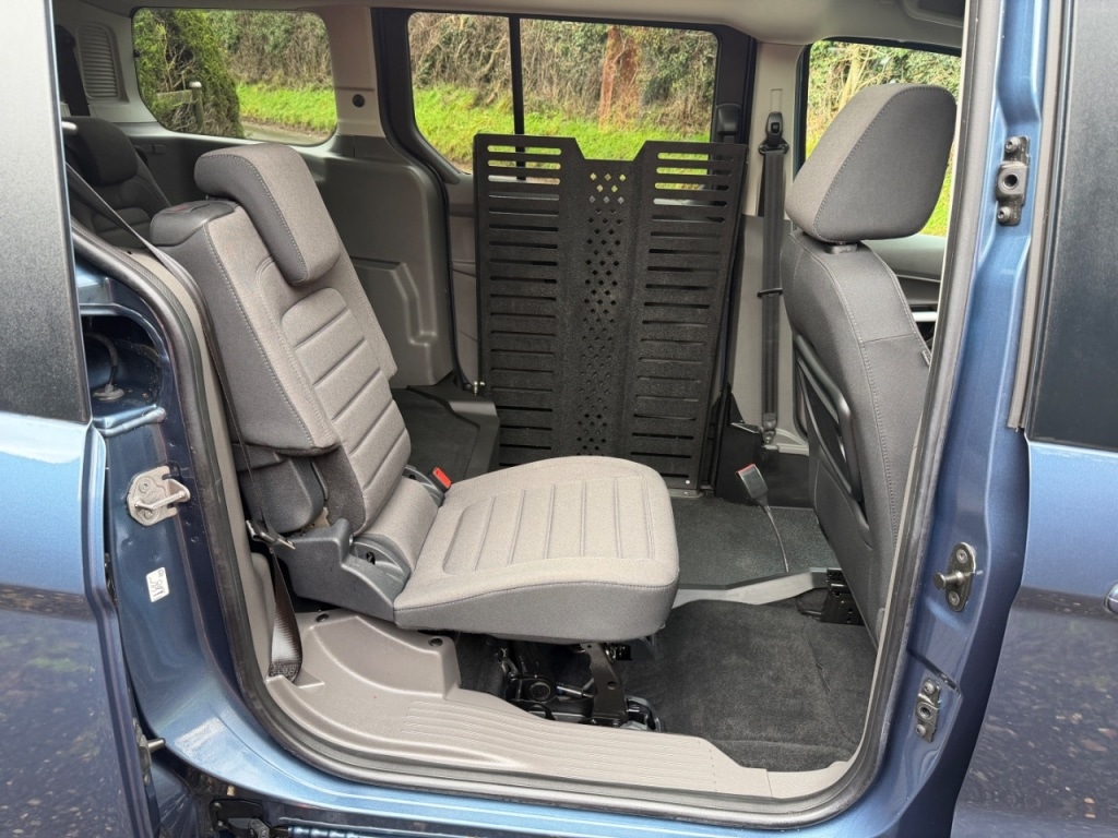 Used Ford Grand Tourneo Connect 2022 for sale - 77355008: Photo 15