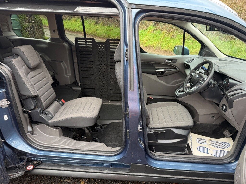 Used Ford Grand Tourneo Connect 2022 for sale - 77355008: Photo 17