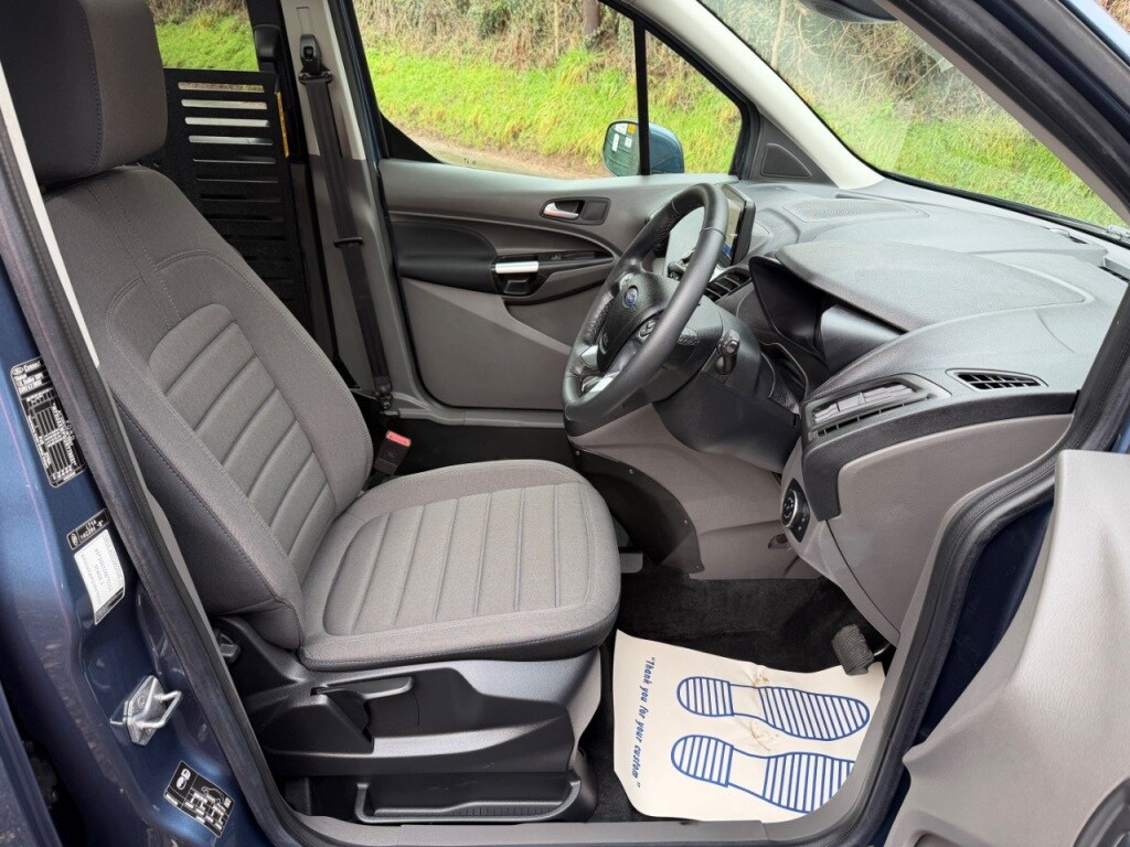 Used Ford Grand Tourneo Connect 2022 for sale - 77355008: Photo 18