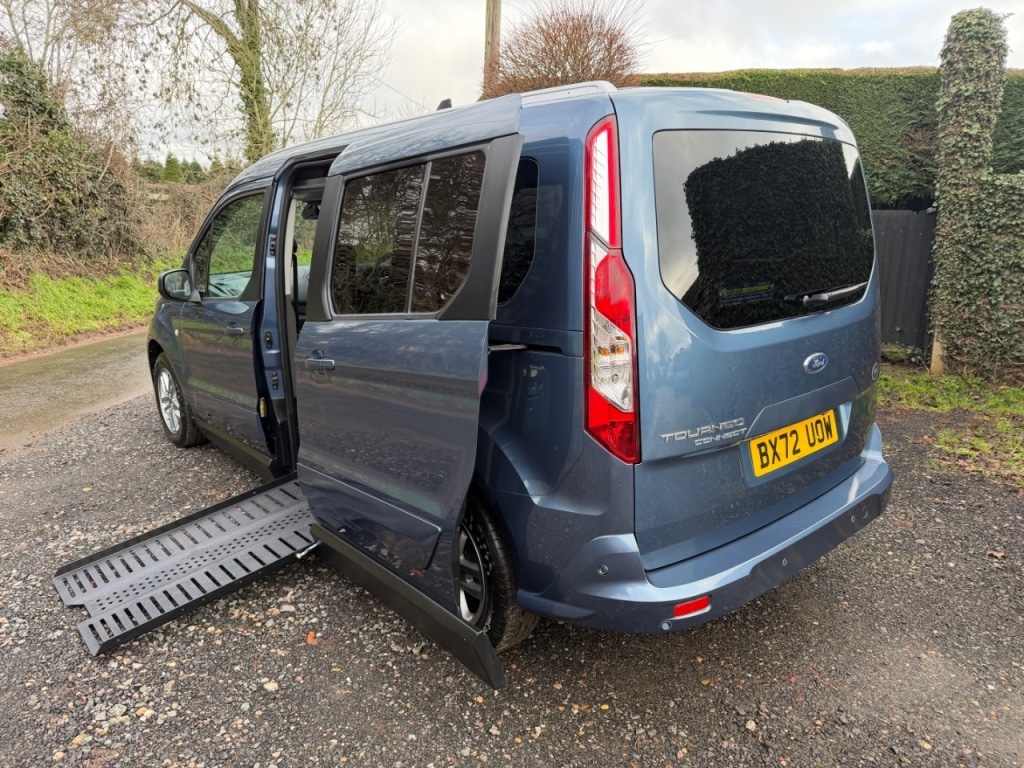 Used Ford Grand Tourneo Connect 2022 for sale - 77355008: Photo 3