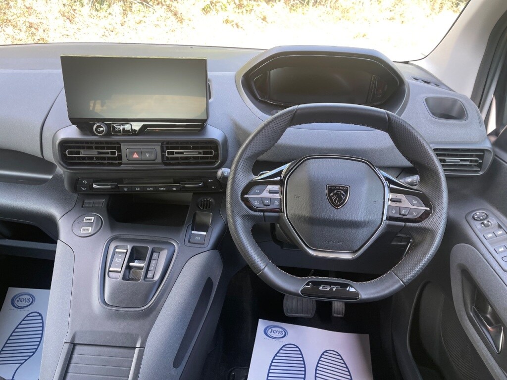 Used Peugeot Rifter 2024 for sale - 77931511: Photo 12