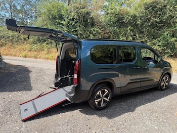 Used Peugeot Rifter 2025 for sale - 79421789: Photo