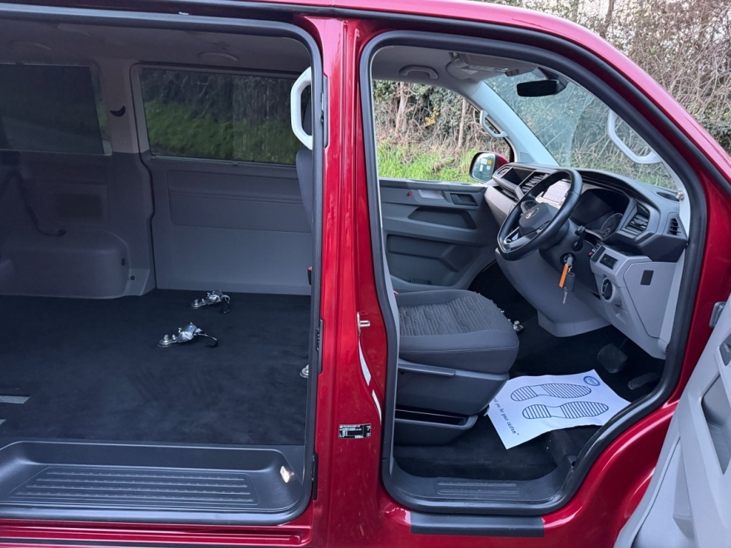 Used Volkswagen Transporter 2022 for sale - 76858998: Photo 18