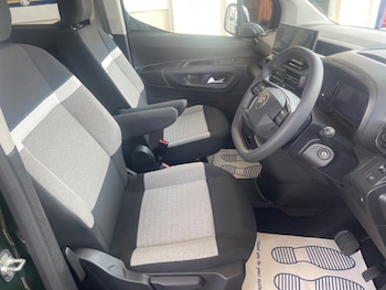 Used Citroen Berlingo 2025 for sale - 79342570: Photo