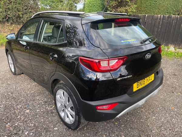 Used Kia Stonic 2018 for sale - 76028834: Photo 9