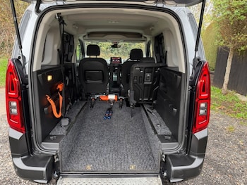 Used Citroen Berlingo 2021 for sale - 76453730: Photo