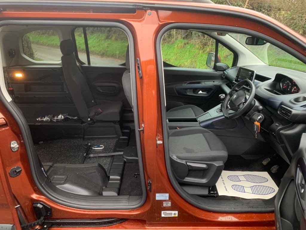 Used Peugeot Rifter 2021 for sale - 77607987: Photo 4