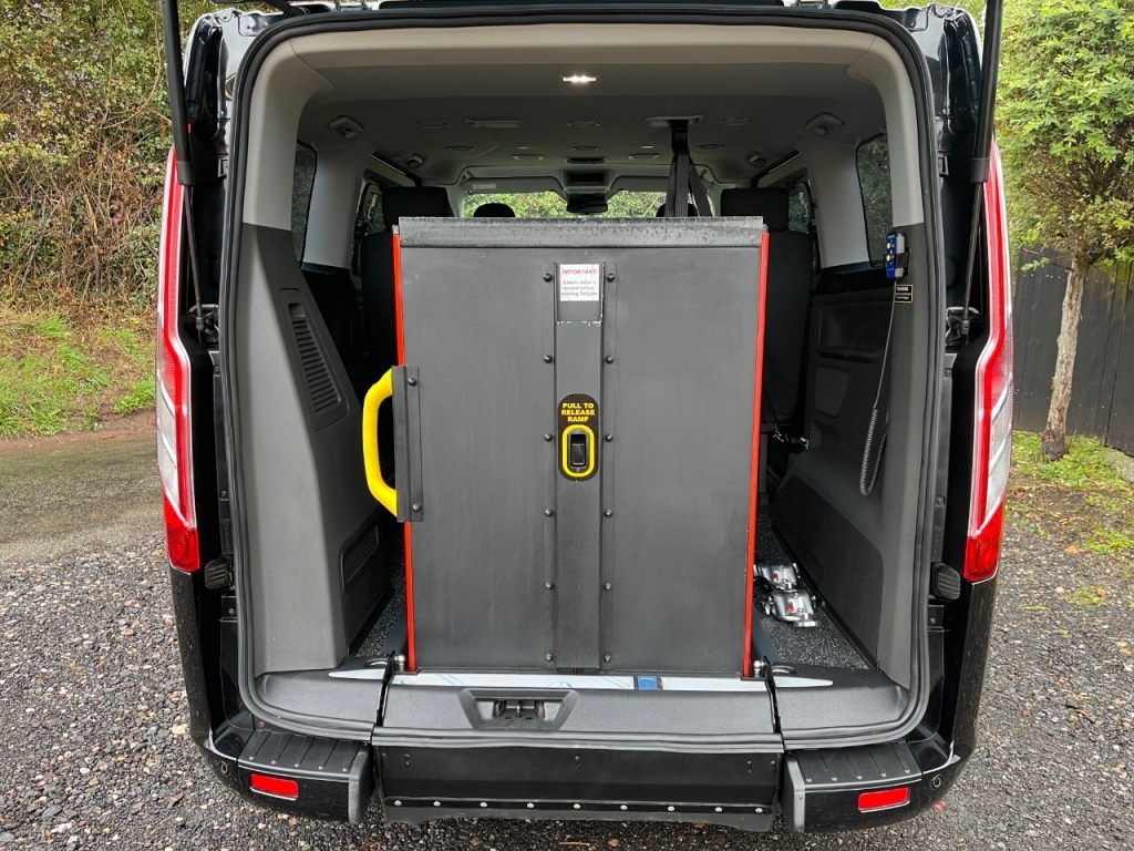 Used Ford Tourneo Custom 2020 for sale - 76132018: Photo 5