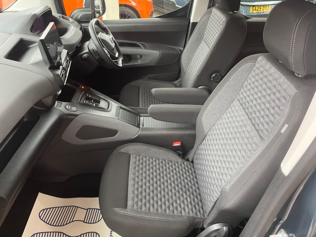 Used Peugeot Rifter 2025 for sale - 77034353: Photo 9