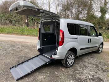 2020 - DOBLO 16V SX WHEELCHAIR ACCESSIBLE VEHICLE 4 SEATS 5-Door