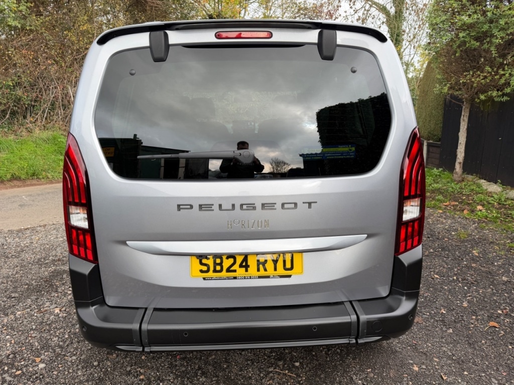 Used Peugeot Rifter 2024 for sale - 78190827: Photo 6