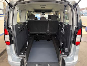 Used Ford Tourneo Connect 2024 for sale - 79785747: Photo
