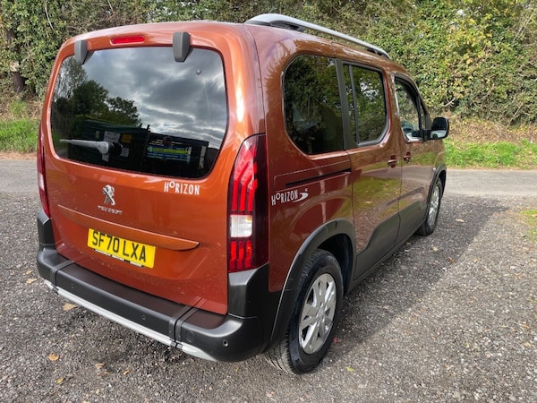 Used Peugeot Rifter 2020 for sale - 76209931: Photo 12