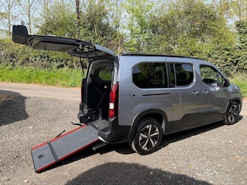 Used Peugeot Rifter 2024 for sale - 79785715: Photo