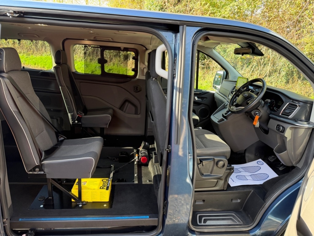 Used Ford Tourneo Custom 2022 for sale - 76303208: Photo 12