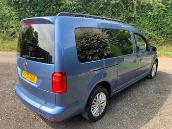 Used Volkswagen Caddy Maxi Life 2020 for sale - 74903696: Photo