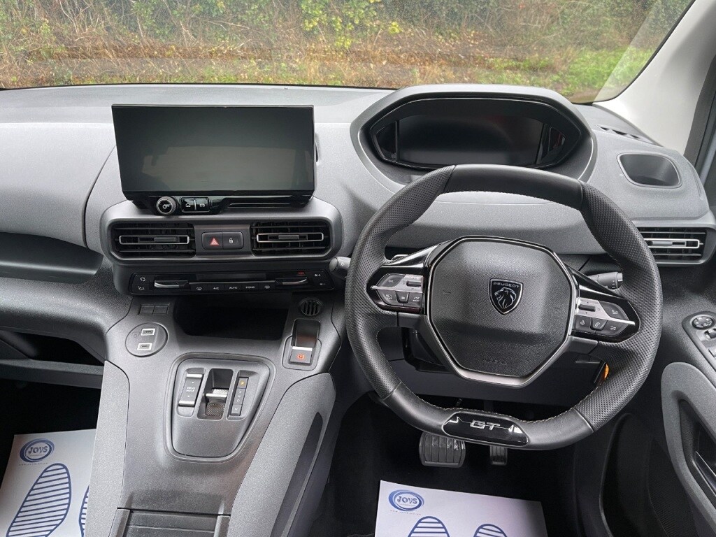 Used Peugeot Rifter 2025 for sale - 75973401: Photo 13