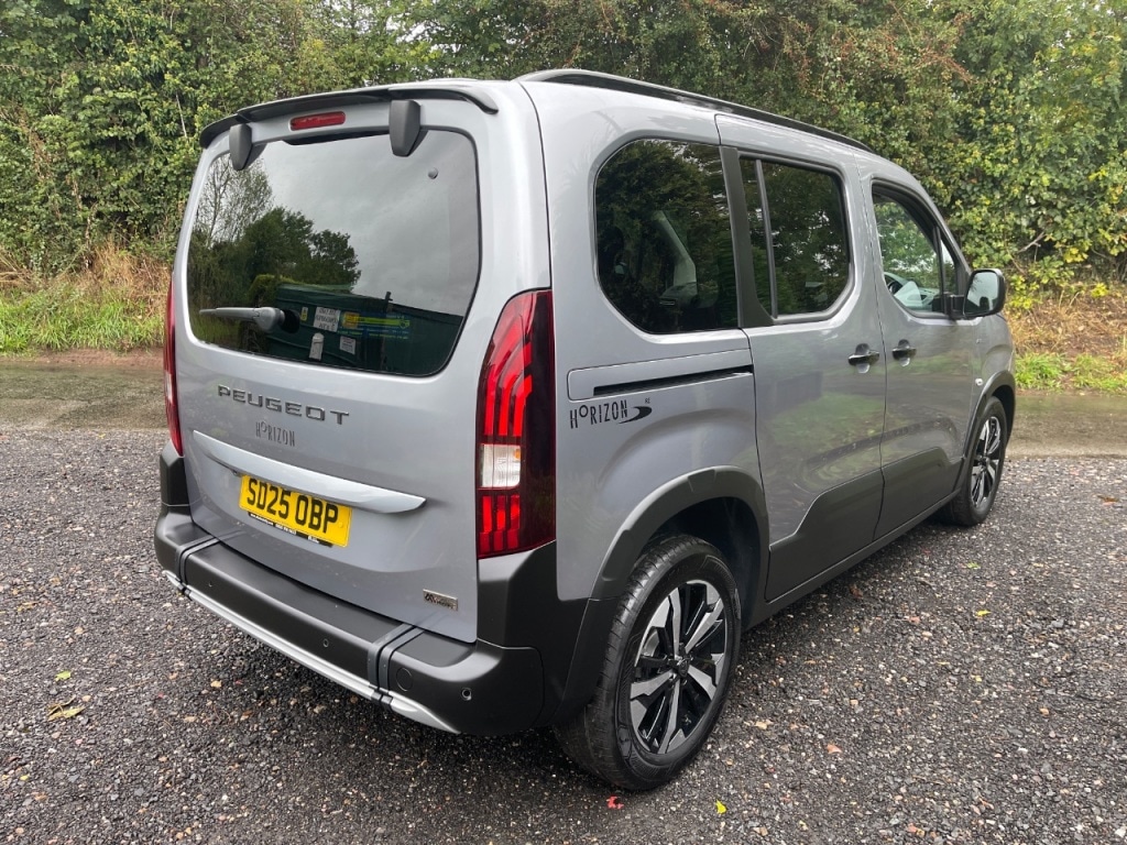 Used Peugeot Rifter 2025 for sale - 75973401: Photo 2