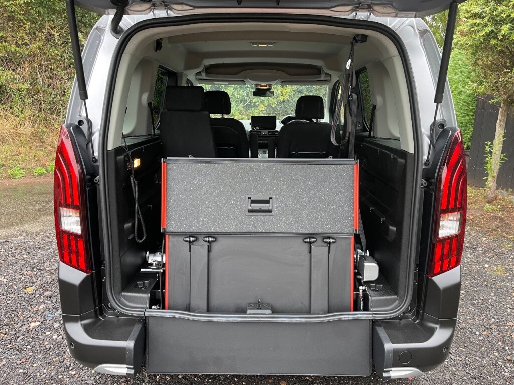 Used Peugeot Rifter 2025 for sale - 75973401: Photo 8