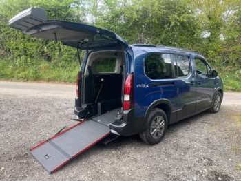 Used Peugeot Rifter 2023 for sale - 74949922: Photo